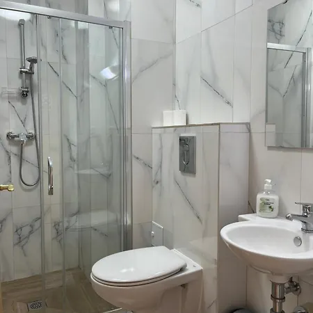 Yasmine Hotel 3*