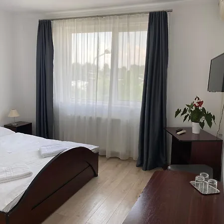 酒店 亚斯敏旅馆 蒂米什瓦拉