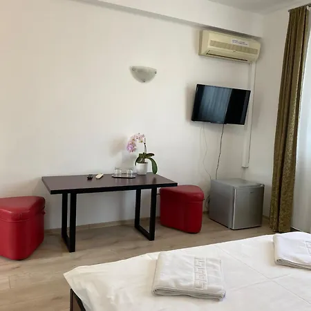 亚斯敏旅馆 3* 蒂米什瓦拉