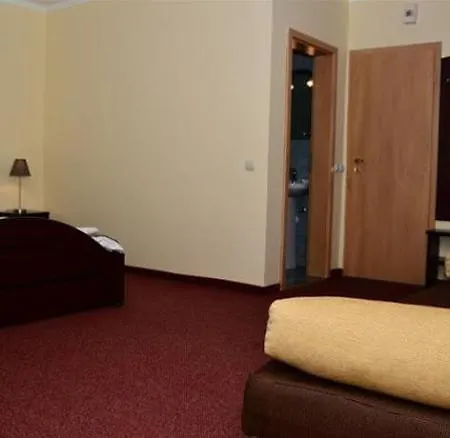 Hotel Yasmine 3*