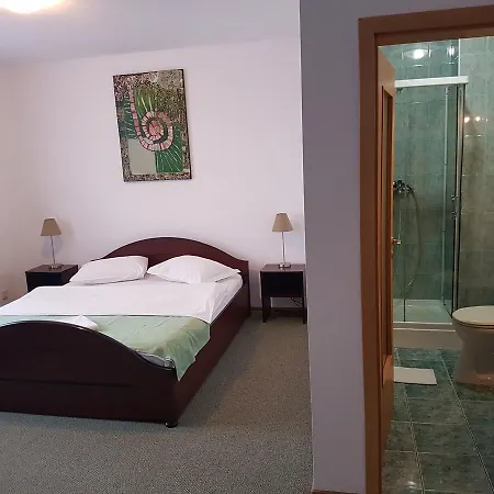 Hotel Yasmine 3*