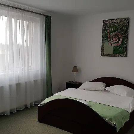 Yasmine Hotel 3*